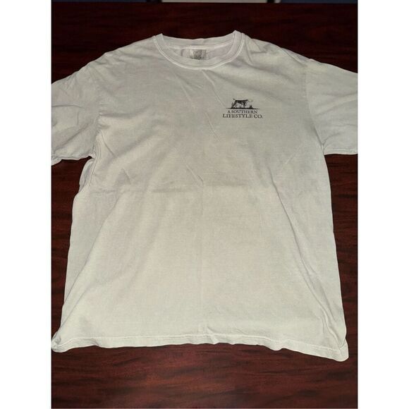 A Southern Lifestyle Co Deer Graphic Mens Short Sleeve Tee Size Large - Picture 1 of 7